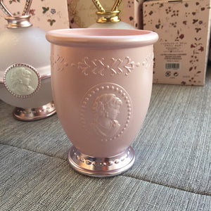 LesM Laduree Queens Brush Holder - White/Pink Luxurious Makeup Brushes Storage Container